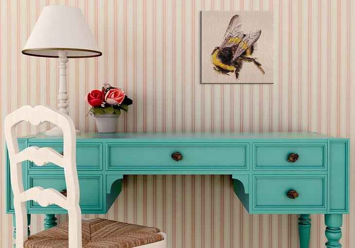 bee-obraz-na-plotnie-30x30-cm-stan-nowy