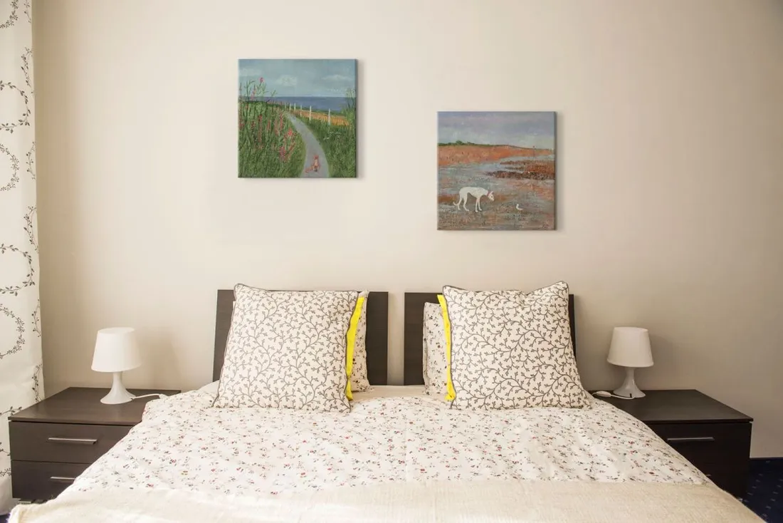 hello-obraz-na-plotnie-40x40-cm-stan-nowy