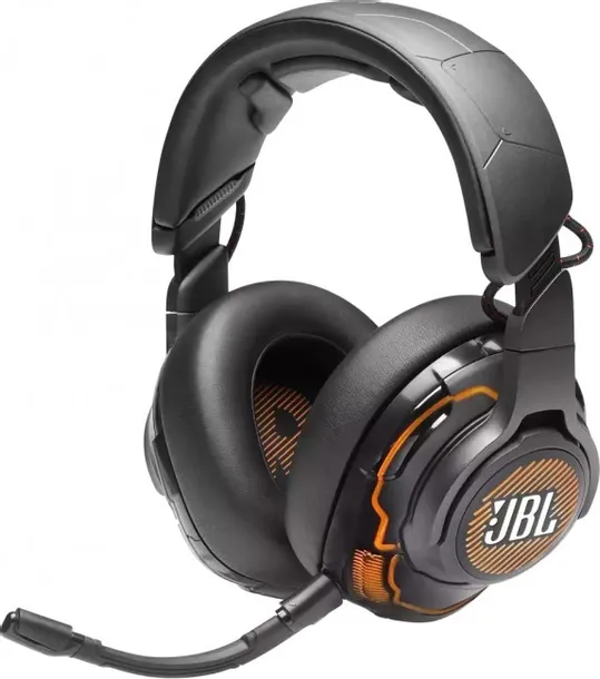 sluchawki-jbl-quantum-one