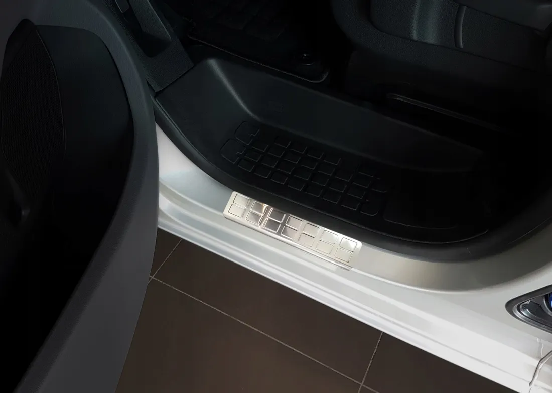 citroen-jumpy-4d-2016-nakladki-progowe-przod
