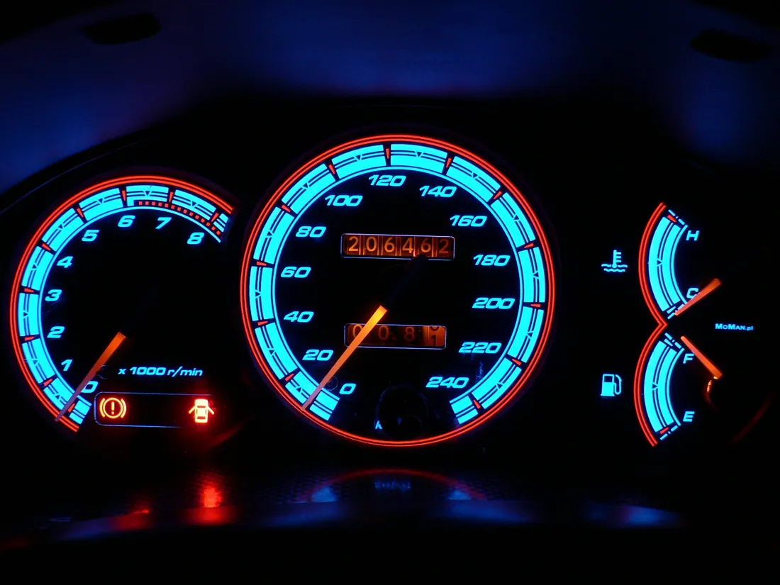 Toyota Celica VI gen (T20) 1994-1998 świecące tarcze