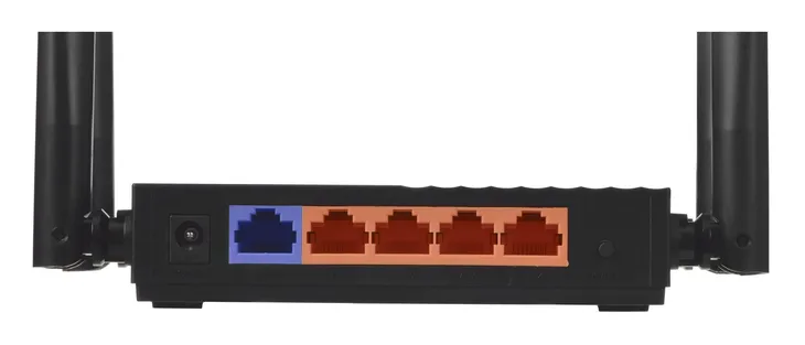 router-tp-link-archer-c64-liczba-portow-lan-rj-45-1