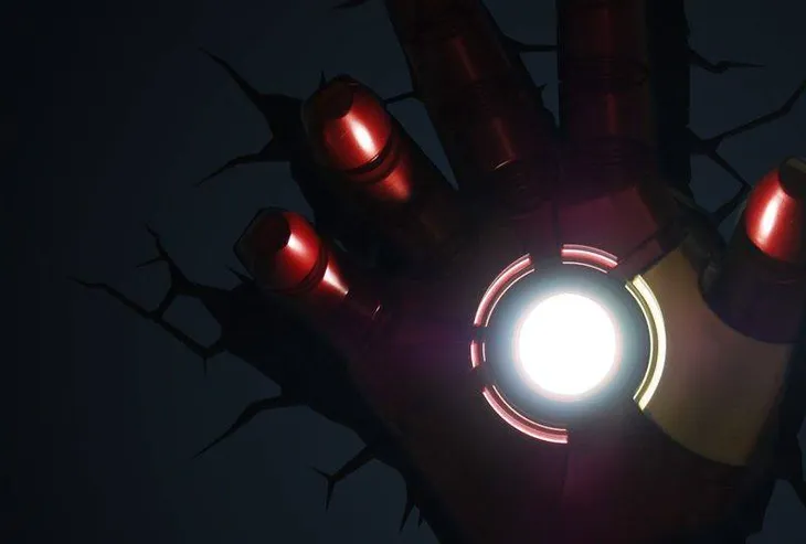 lampka-3d-led-marvel-dlon-iron-mana-stan-nowy