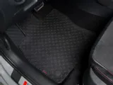 opel-combo-e-2018-dywaniki-czarne-marka-max-dywanik-liczba-elementow-komplety