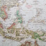 swiat-executive-pacific-centered-mapa-do-wpinania-wysokosc-produktu-77-cm