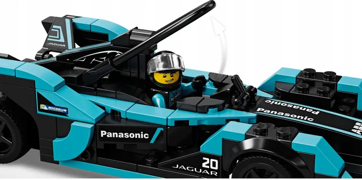 lego-speed-76898-formula-e-jaguar-racing-i-pace-wiek-dziecka-10-lat