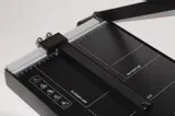 gilotyna-do-papieru-a4-model-hd12a-stan-nowy
