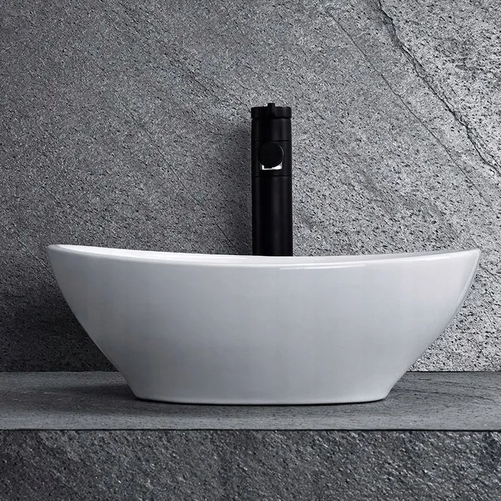 umywalka-ceramiczna-sofia-mini-bateria-syfon-rea-stan-nowy
