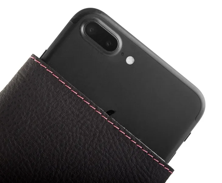leo-sleeve-etui-wsuwka-do-iphone-7-plus-stan-nowy-kolor-czarny