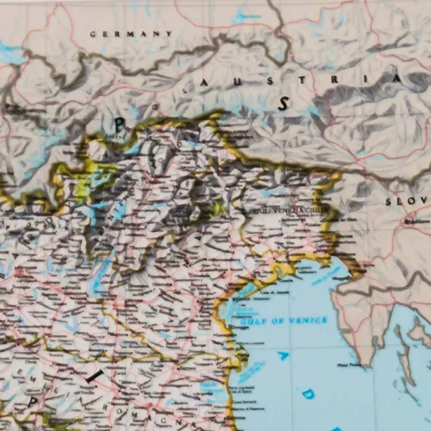 wlochy-classic-mapa-scienna-arkusz-nat-geo-typ-publikacji-mapa-scienna