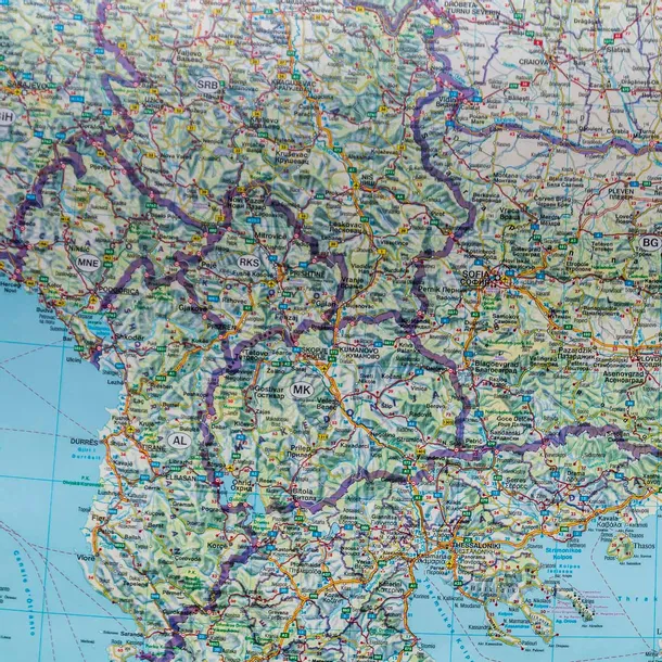 balkany-europa-pd-mapa-scienna-drogowa-arkusz-fb-wydawnictwo-freytagandberndt