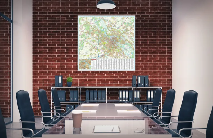 wroclaw-2021-mapa-scienna-plan-miasta-arkusz-wysokosc-produktu-134-cm