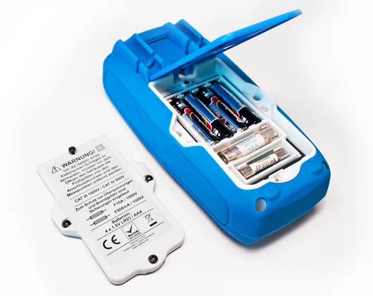 multimetr-cyfrowy-lcd-trurms-ip67-peaktech-3444-stan-nowy
