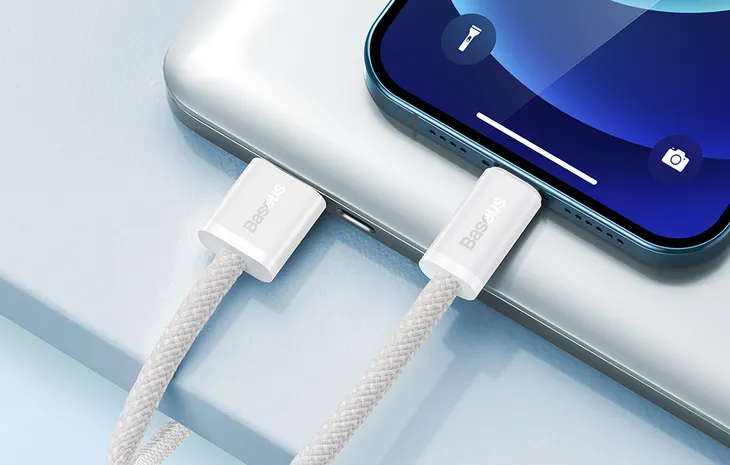kabel-usb-do-lightning-baseus-dynamic-2-4a-1m-bialy-stan-nowy-zlacza-usb-apple-lightning