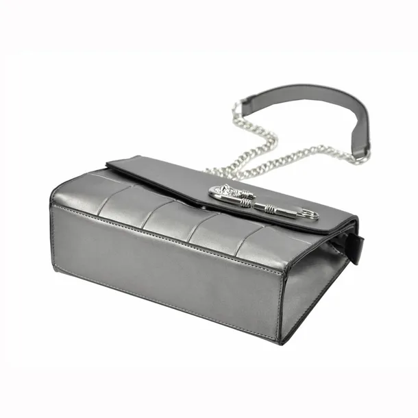 torebka-damska-z-eko-skory-cesily-xsl-117-stan-nowy-wysokosc-uchwytow-50-cm