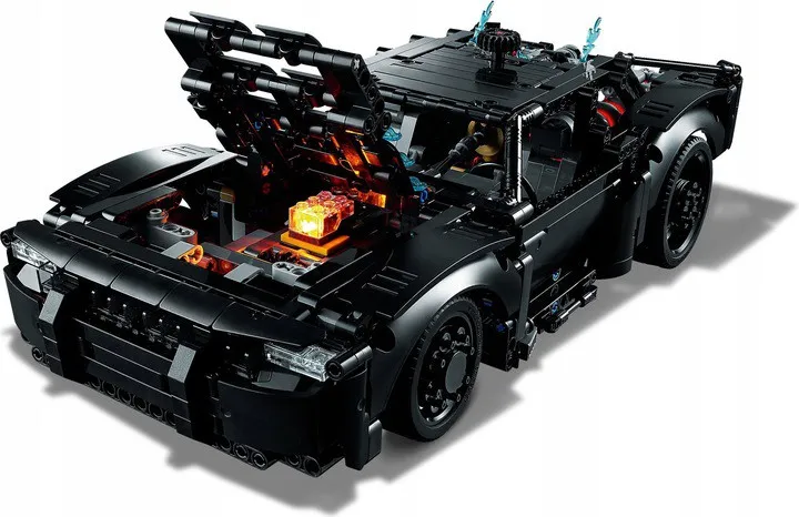 lego-technic-batman-batmobil-42127