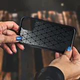 futeral-forcell-carbon-do-iphone-7-8-czarny