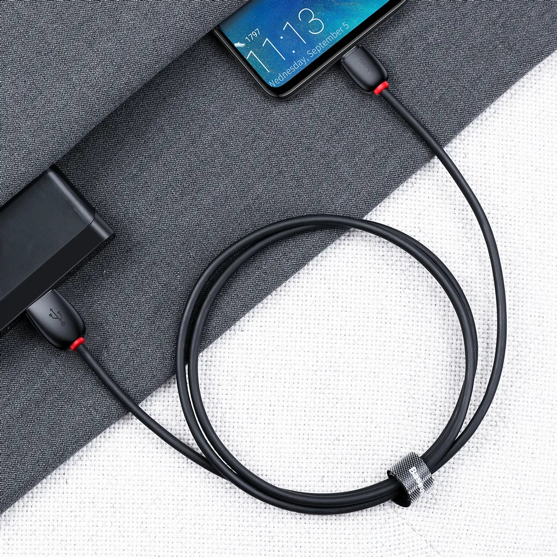 kabel-usb-c-loop-10v-40w-stan-nowy