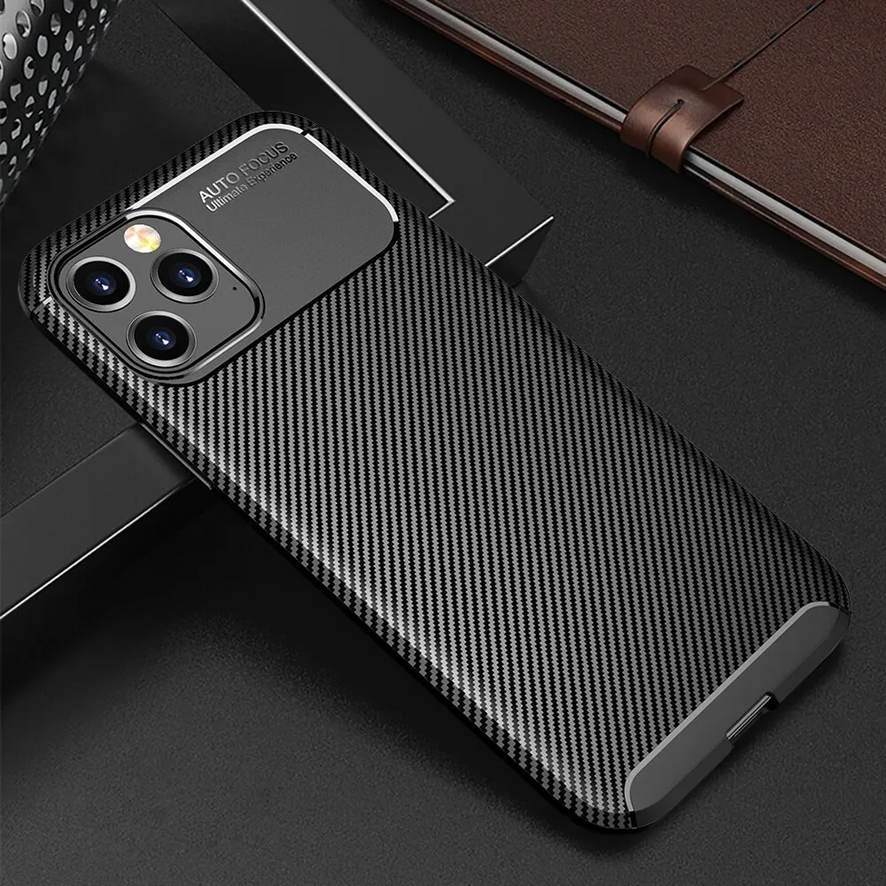 vennus-carbon-elite-do-iphone-13-mini-czarny