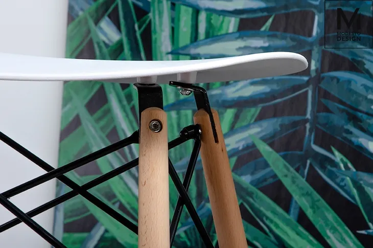 modesto-stolek-bord-bialy-wysokosc-mebla-41-cm