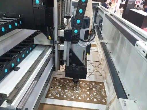 frezarka-cnc-aes-super-nova-2132-stan-nowy