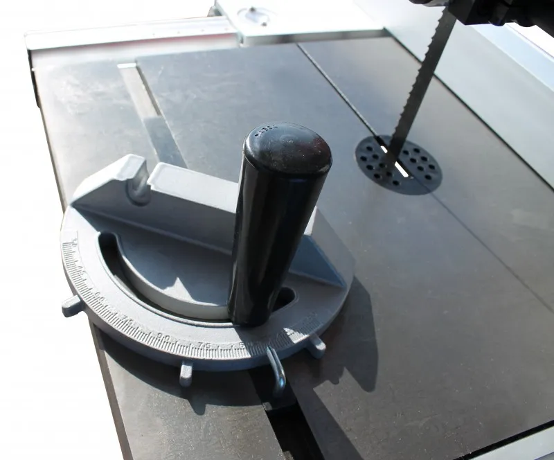 pila-tasmowa-hbs-400
