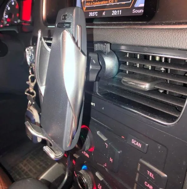 10w-wireless-car-charger-s5-automatic-clamping-stan-nowy-kolor-czarny
