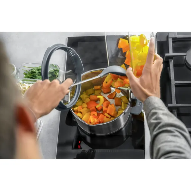 zwilling-simplify-zestaw-4-garnkow-stan-nowy-material-stal-nierdzewna