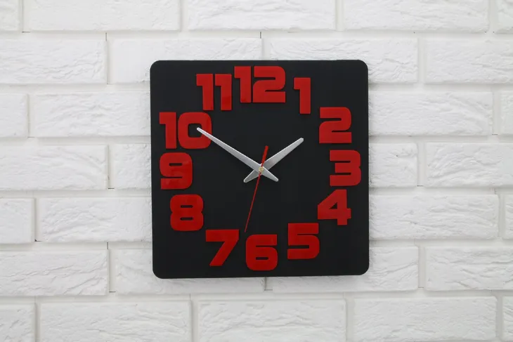 zegar-scienny-logik-czarno-bialy-30cm-stan-nowy-marka-modernclock