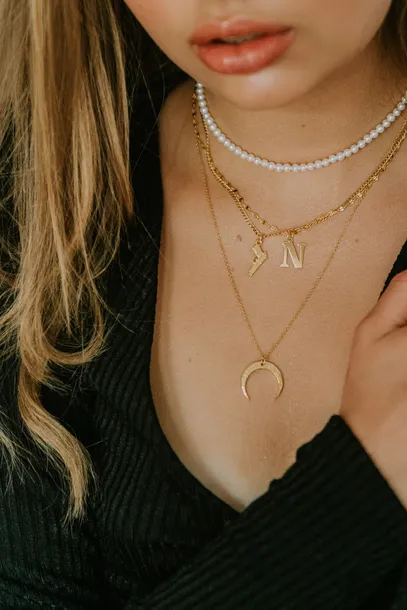 choker-z-perel-rodzaj-rekodzielo-wyrob-jubilerski