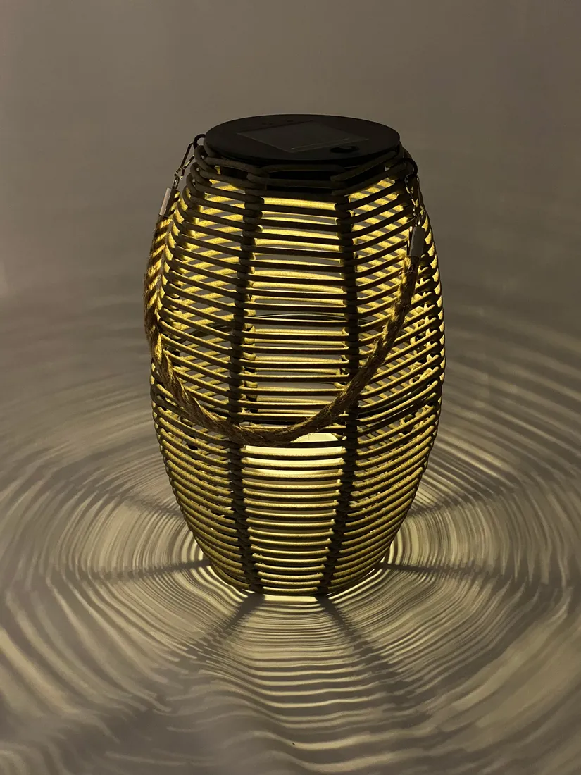 lampa-solarna-led-retro-stan-nowy