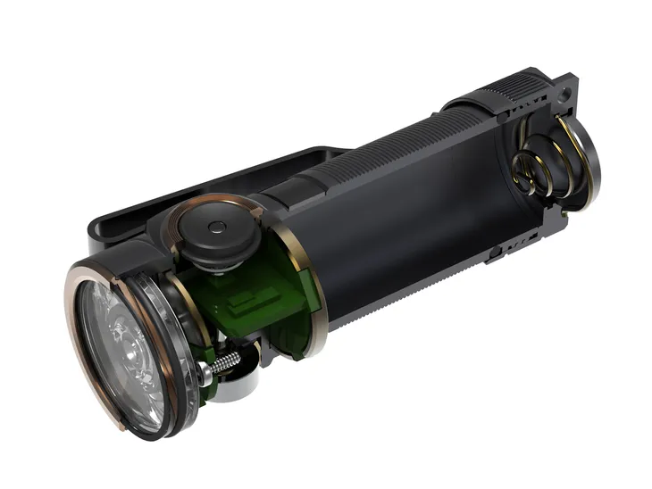latarka-diodowa-fenix-e18r-waga-0-12-g