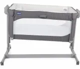 lozeczko-chicco-next2me-magic-moon-grey-marka-chicco-kolor-odcienie-szarosci-i-srebra