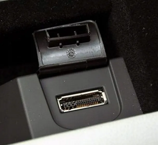 adapter-bluetooth-interfejs-ami-mmi-audi-vw-stan-nowy-kod-producenta-0002