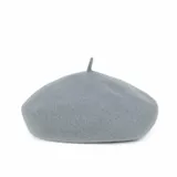 beret-milosc-w-paryzu