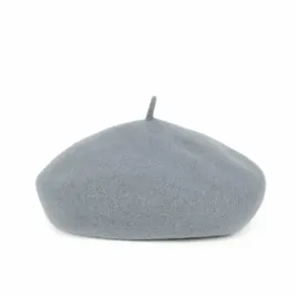 beret-milosc-w-paryzu