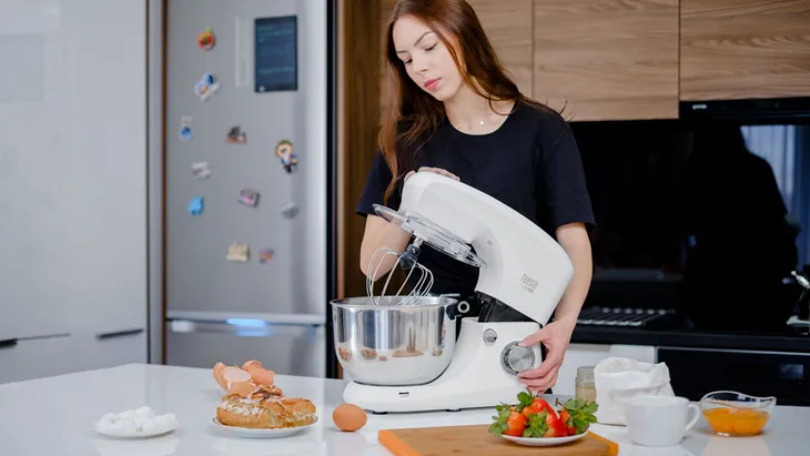 robot-kuchenny-easy-cook-single-white-produkt-wprowadzony-do-obrotu-na-terenie-ue-przed-13-12-2024-tak-stan-nowy