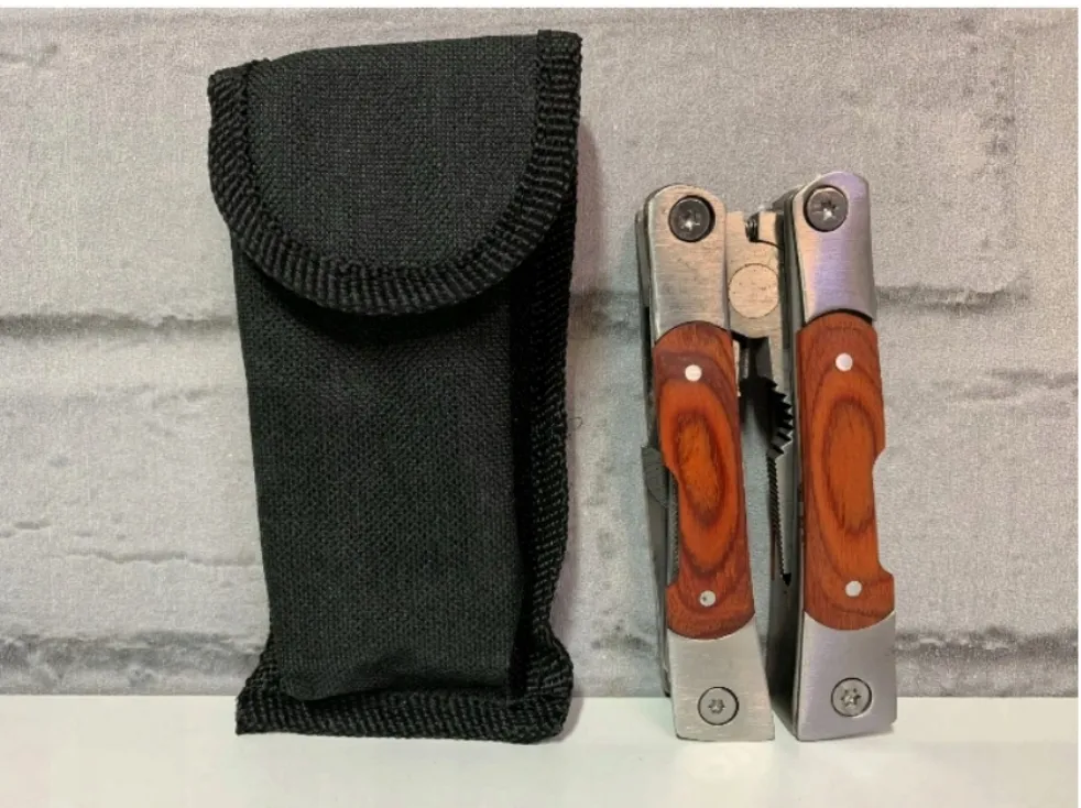 multitool-kleszcze-mt11