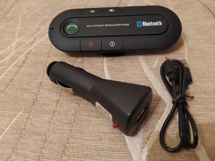 zestaw-glosnomowiacy-samochodowy-bluetooth-4-1-edr-stan-nowy
