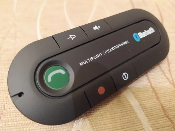 zestaw-glosnomowiacy-samochodowy-bluetooth-4-1-edr-stan-nowy