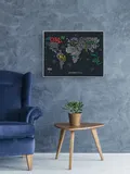 swiat-mapa-scienna-zdrapka-scratch-duze-litery-szerokosc-produktu-80-cm