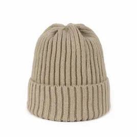 czapka-classic-casual