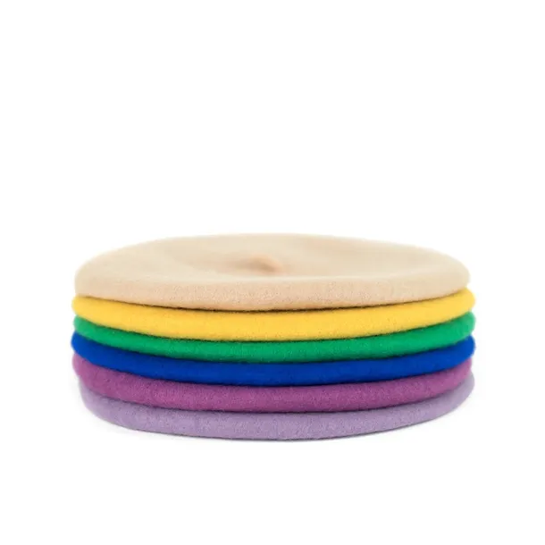 beret-basic-2-0-szerokosc-28-cm-stan-nowy