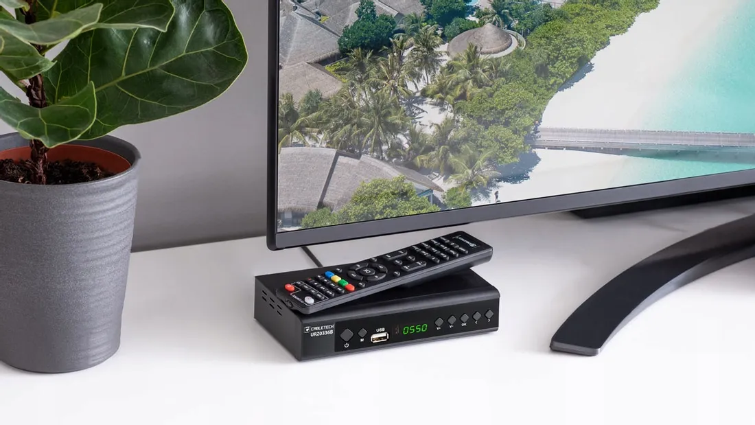 tuner-dekoder-dvb-t2-h-265-hevc-cabletech-urz0336b