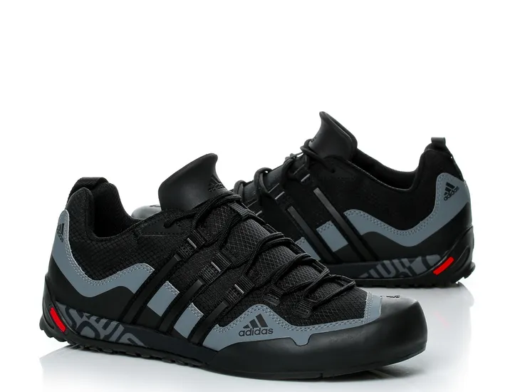 buty-adidas-terrex-solo-r-44-2-3-stan-nowy