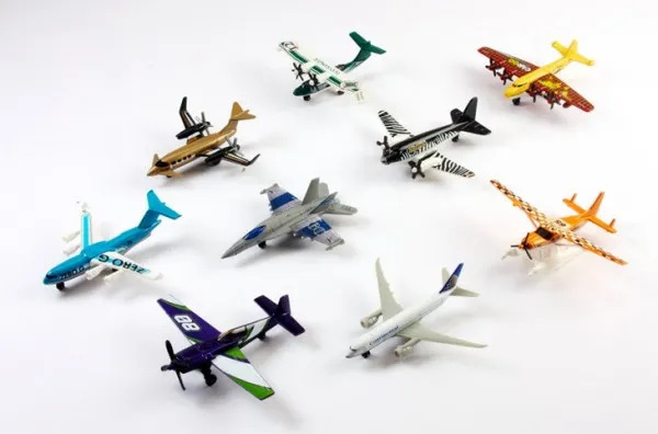 matchbox-68982-samoloty
