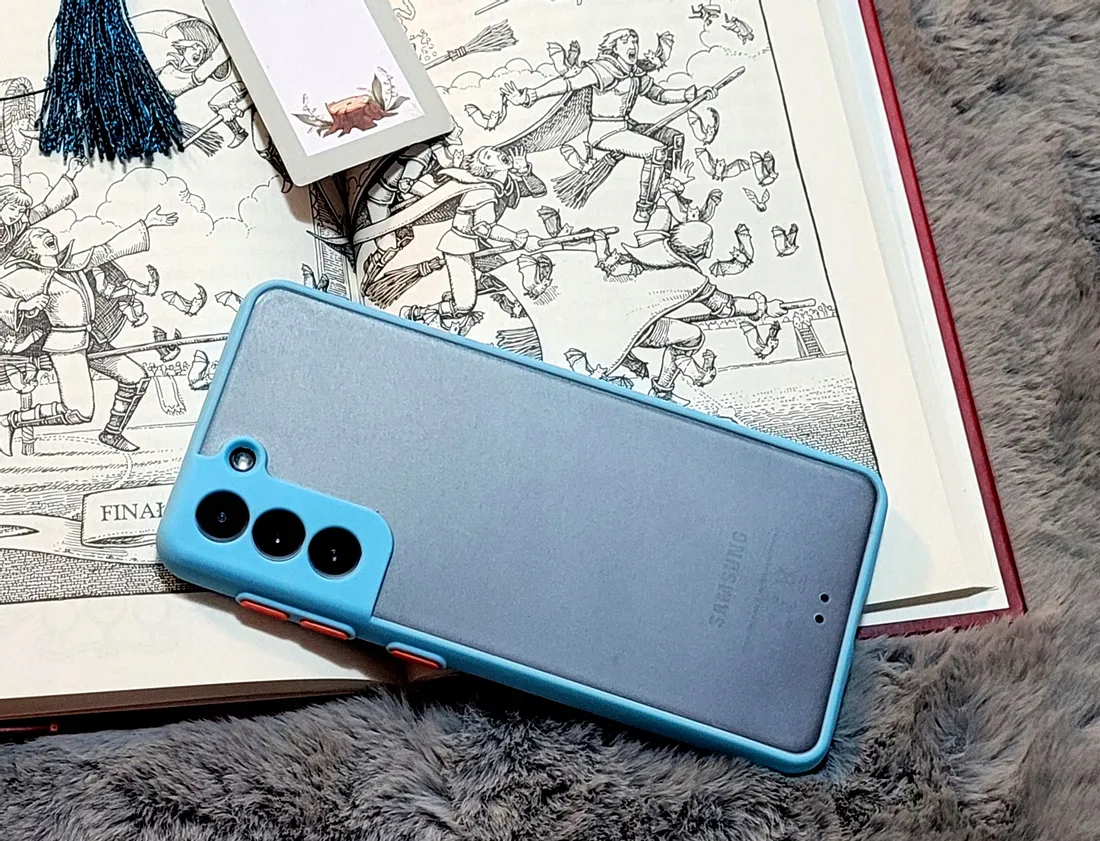 etui-silikon-milky-case-do-samsung-s21-niebieski