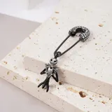 gnoce-kolczyk-safety-pin-jack-skull-dangle-stan-nowy