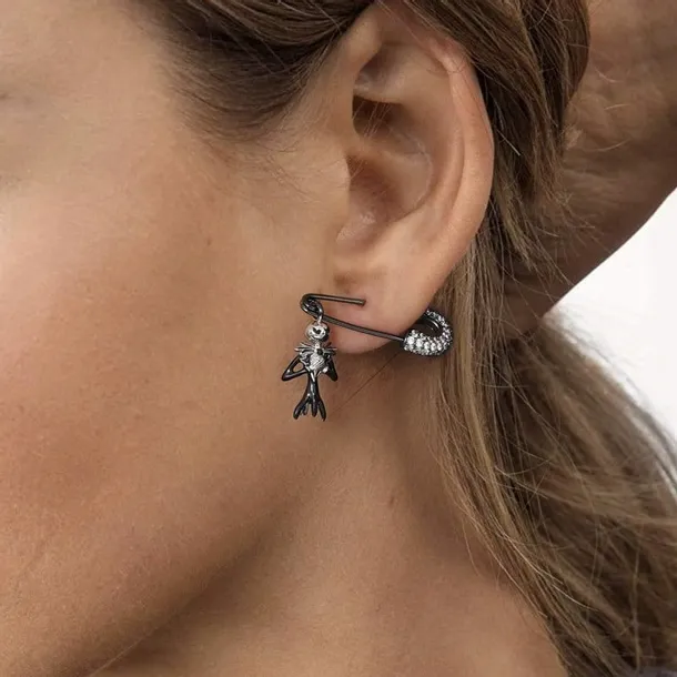 gnoce-kolczyk-safety-pin-jack-skull-dangle-rodzaj-wyrob-jubilerski