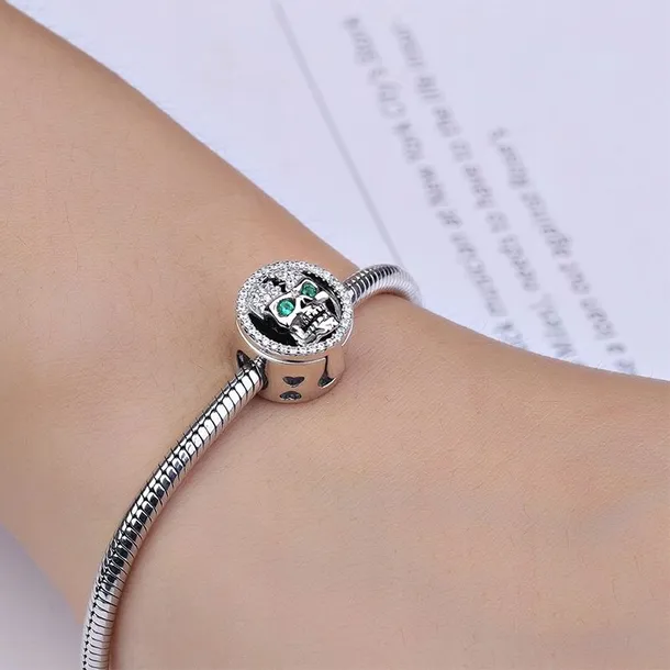 gnoce-charms-skull-diffuser-green-marka-inna-marka